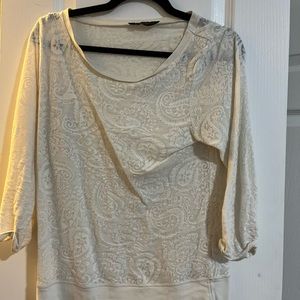 white lace top/tee